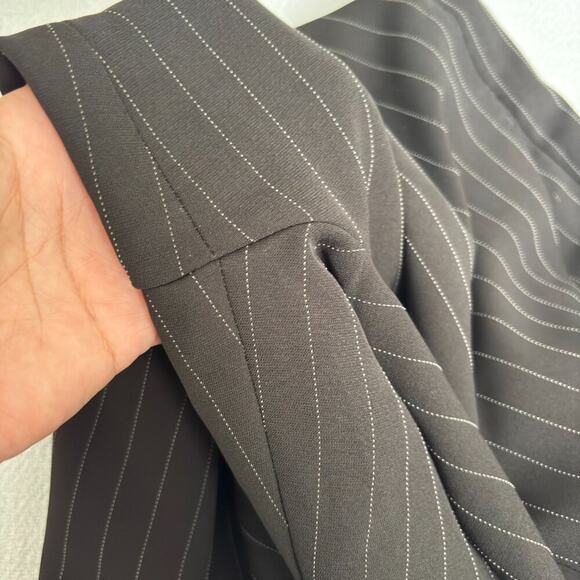 Elegant Black Pinstripe Women's Pants - Picture 7 of 9